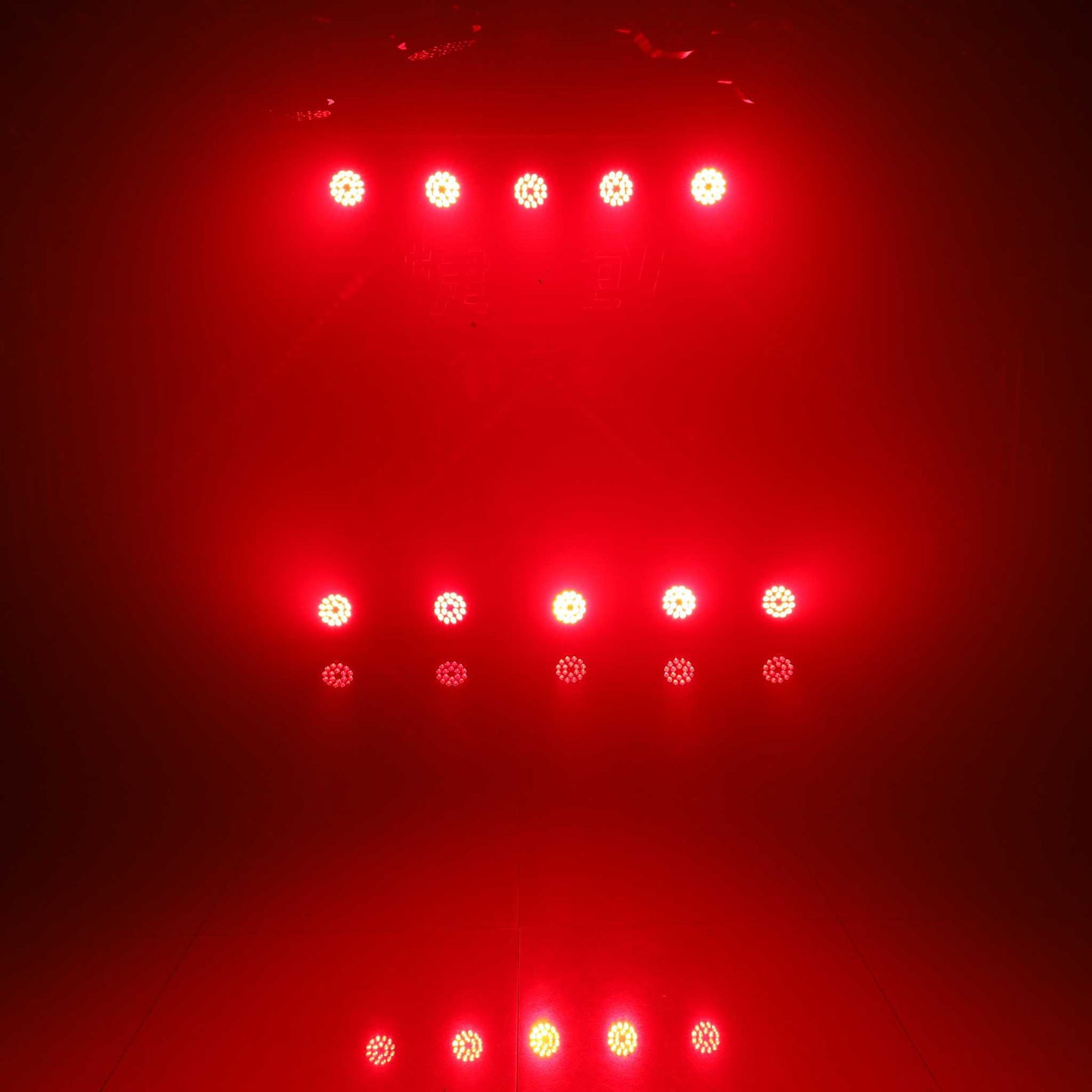 F418 – Waterproof 18x LED PAR Light