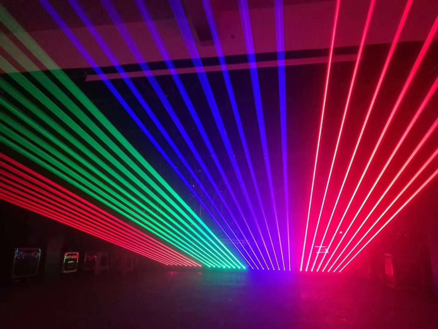 8 Eyes Laser Moving Head Bar Light