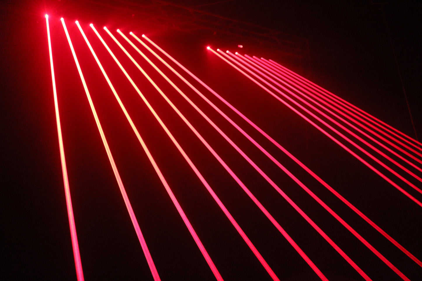 8 Eyes Laser Moving Head Bar Light