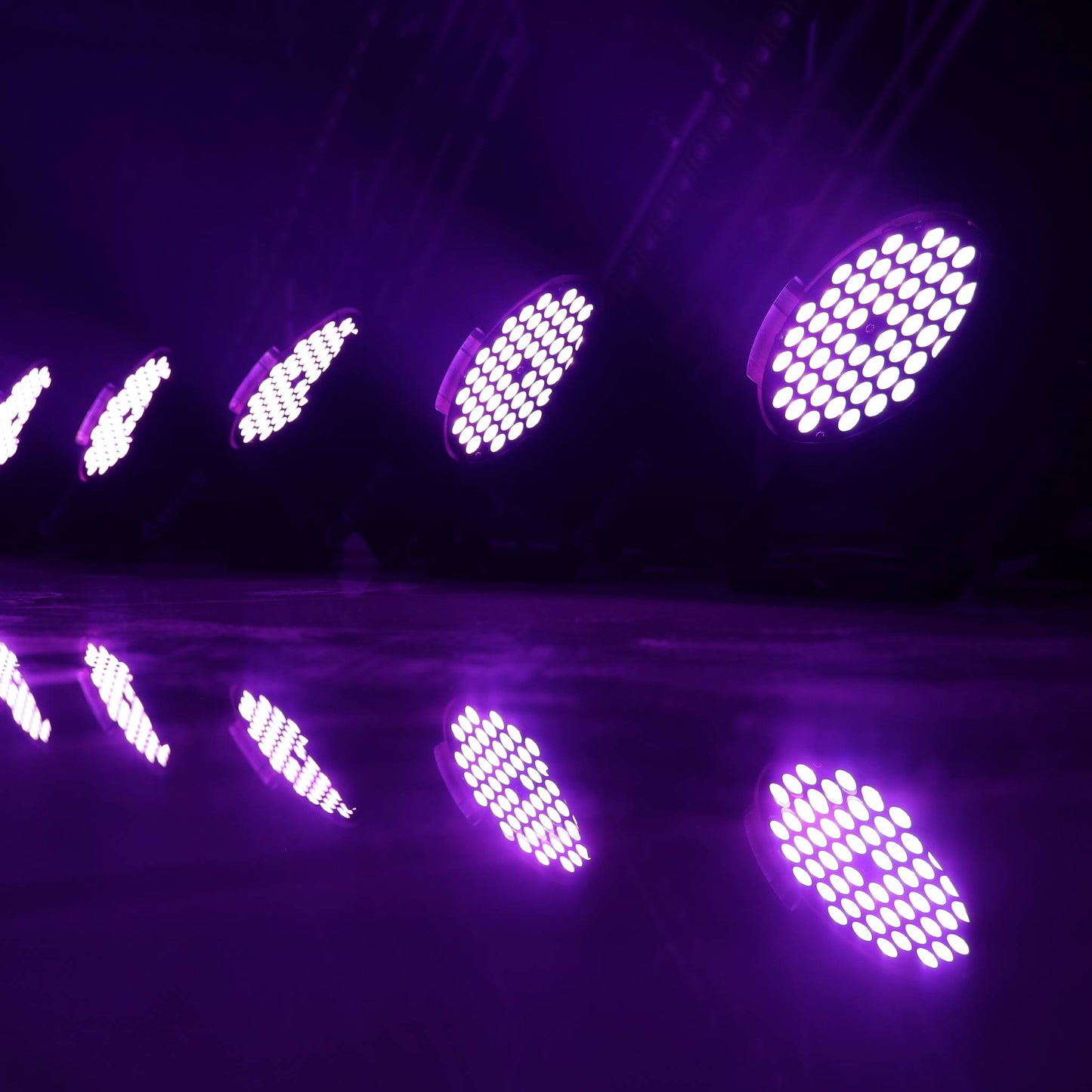 FB754 – Waterproof 54x LED PAR Light