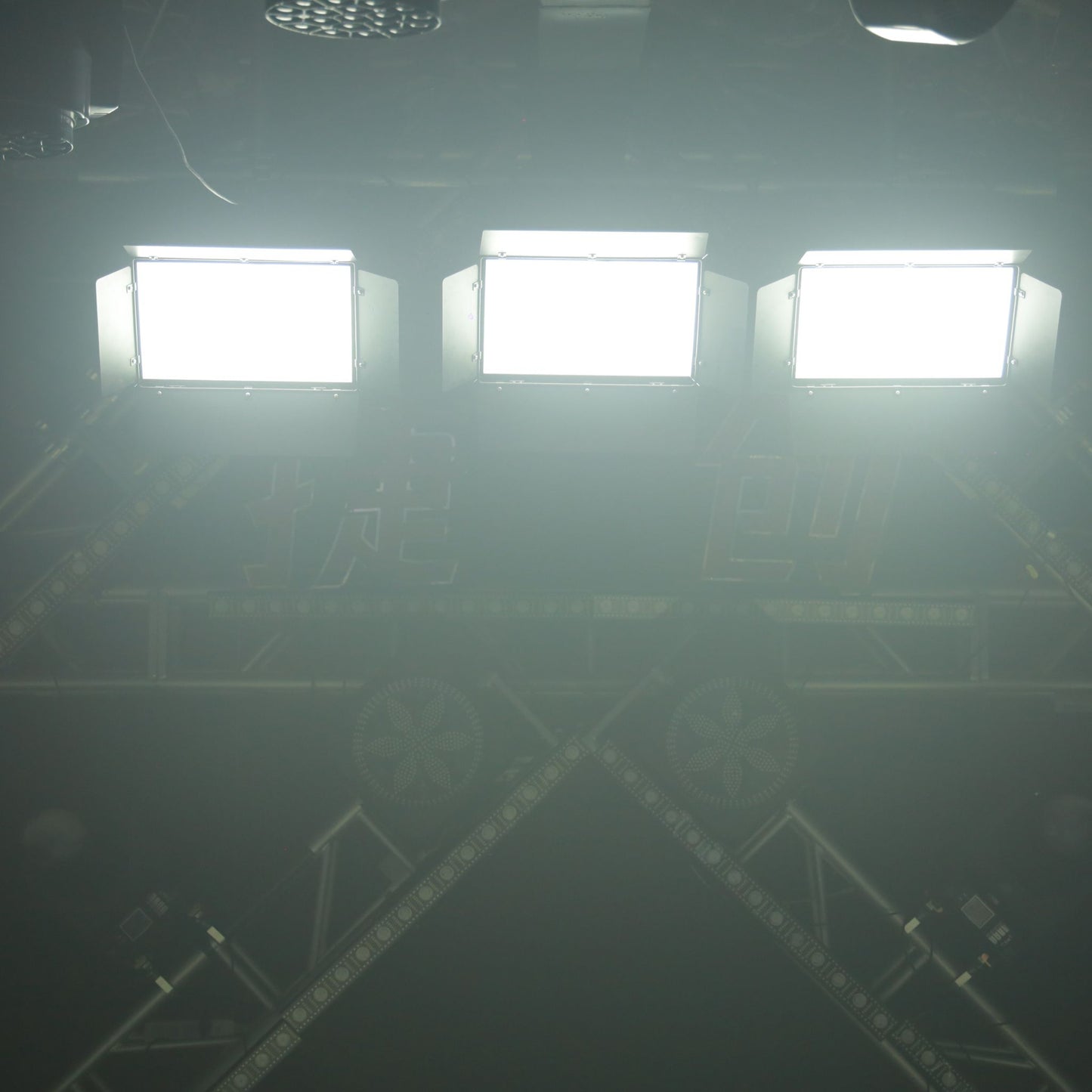 PBQ360ZA Tricolor Panel Light