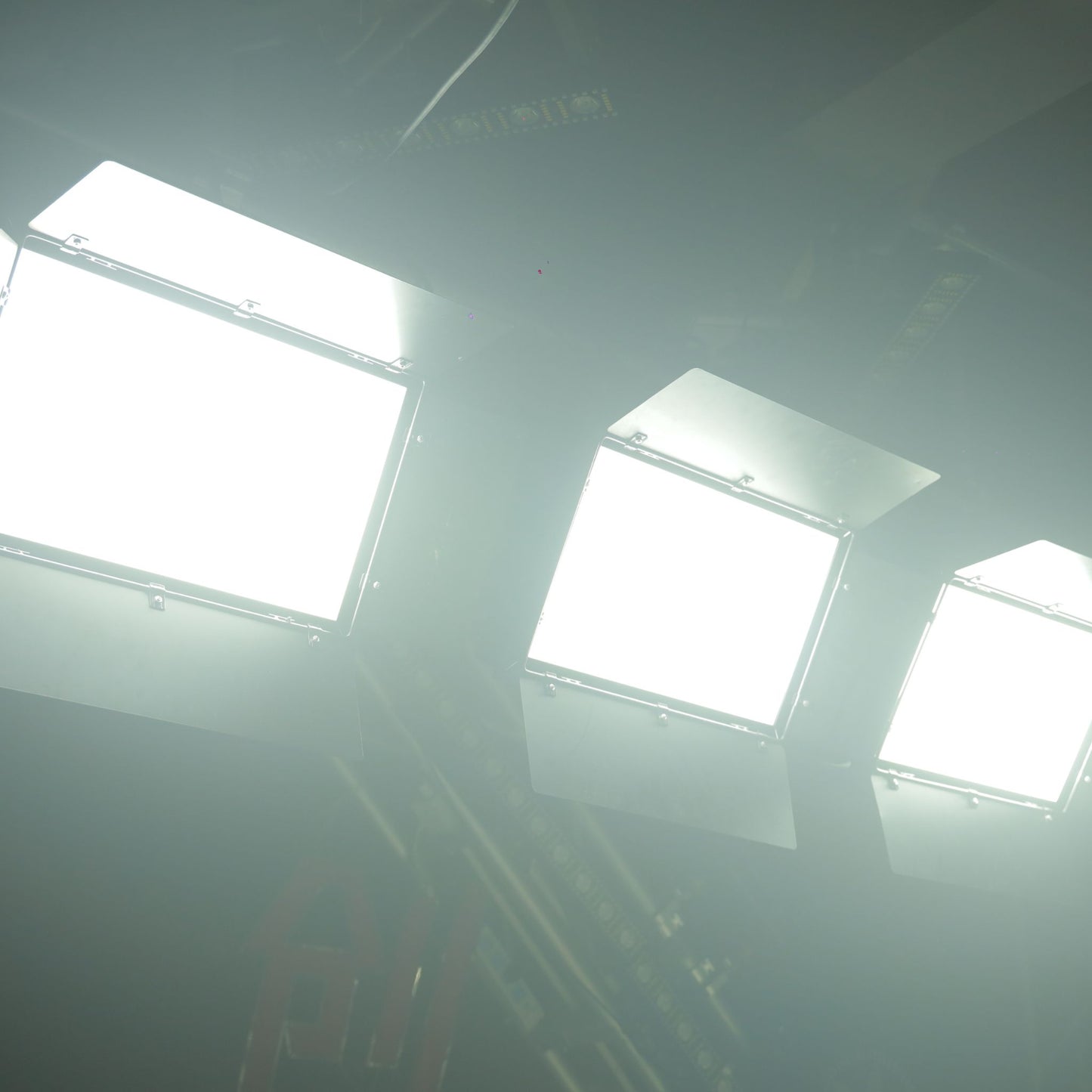 PBQ360ZA Tricolor Panel Light