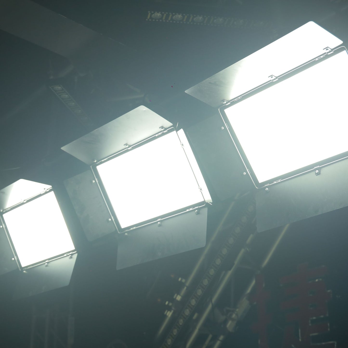 PBQ360ZA Tricolor Panel Light