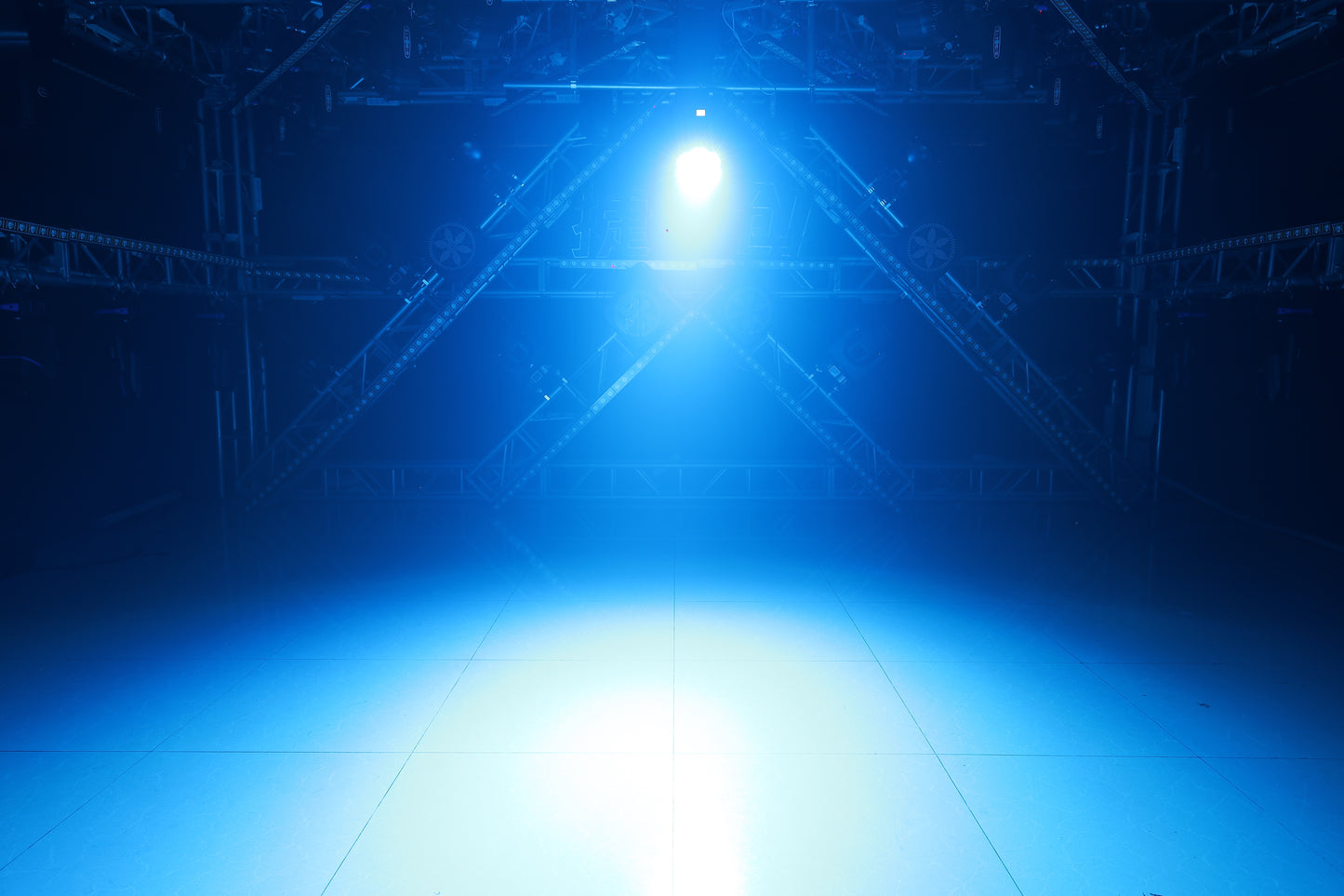 TJY108A – 108 LED Moving Head PAR Light